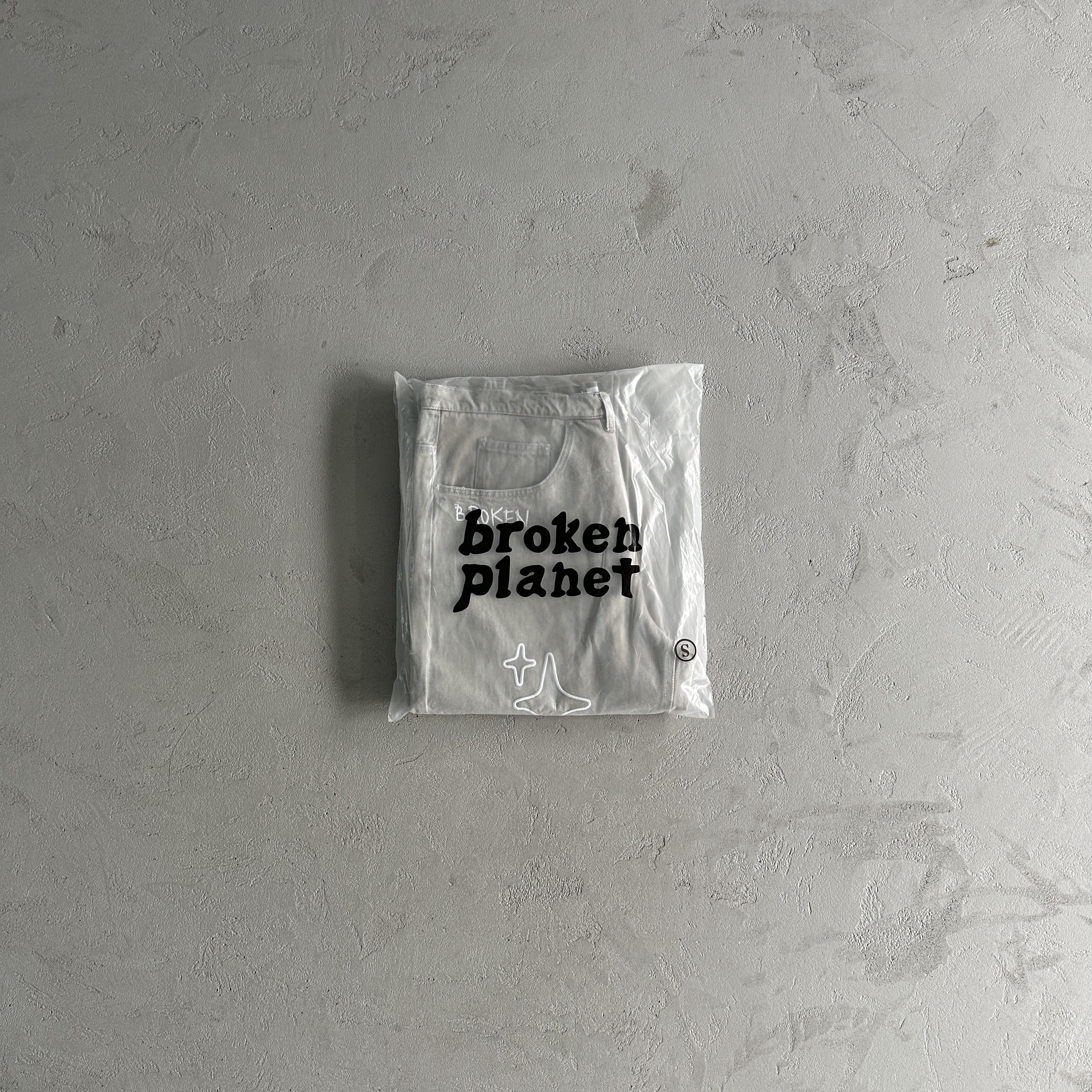 Broken P White Star Pants